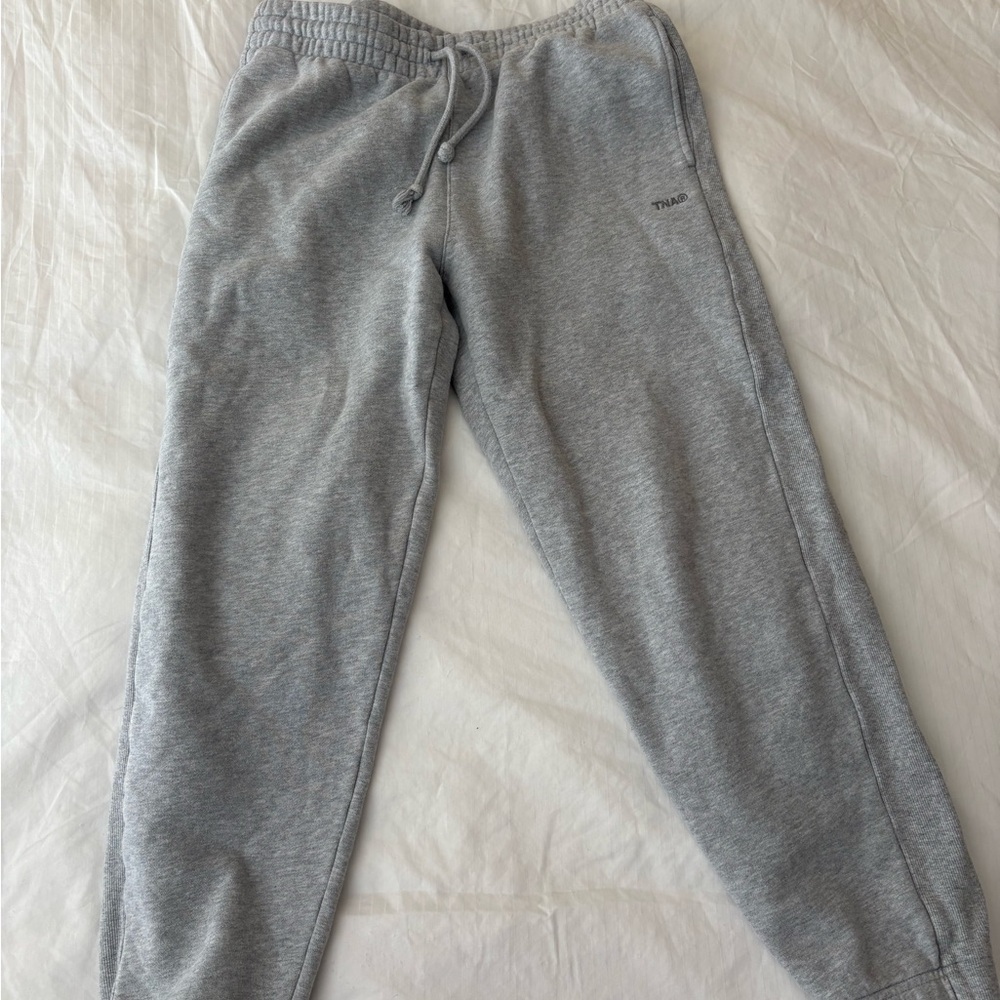 TNA Cozy Fleece Boyfriend Sweatpants in Grey